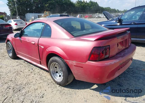 2000 Ford Mustang z USA, uszkodzony, nr VIN 1FAFP4047YF132848